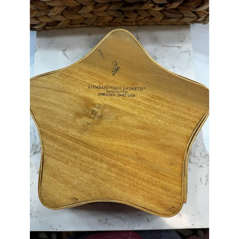 Longaberger Christmas Collection 2001 Shining Star Basket Liner Lid Preowned